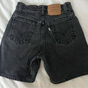 Levi 550 black denim shorts